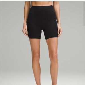 Black 6” Biker Shorts - Black - Lululemon - Size 4
